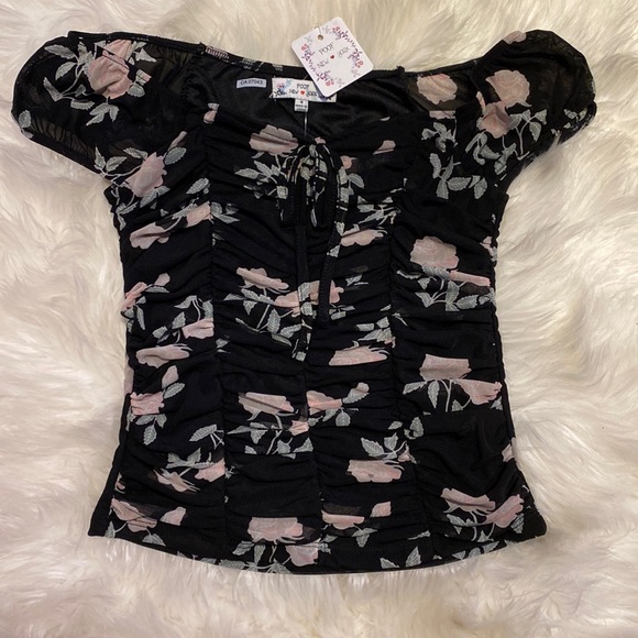 Poof! Tops - Poof New York Black Roses Floral Off the Shoulder Blouse Women’s Size Small NWT